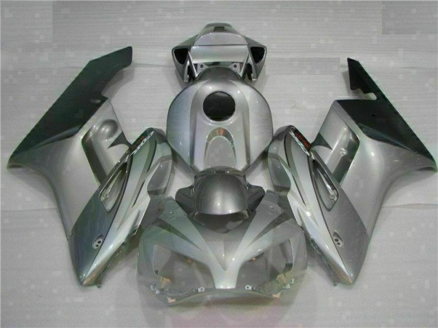Carénage Moto CBR 1000 RR 2004-2005 - Argent Carénage Moto CBR 1000 RR 2004-2005 - Argent