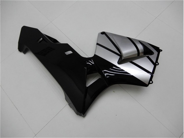 Carénage Moto CBR 600 RR 2003-2004 - Noir Argent Carénage Moto CBR 600 RR 2003-2004 - Noir Argent