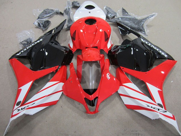 Carénage Moto CBR 600 RR 2009-2012 - Rouge Noir Blanc Carénage Moto CBR 600 RR 2009-2012 - Rouge Noir Blanc