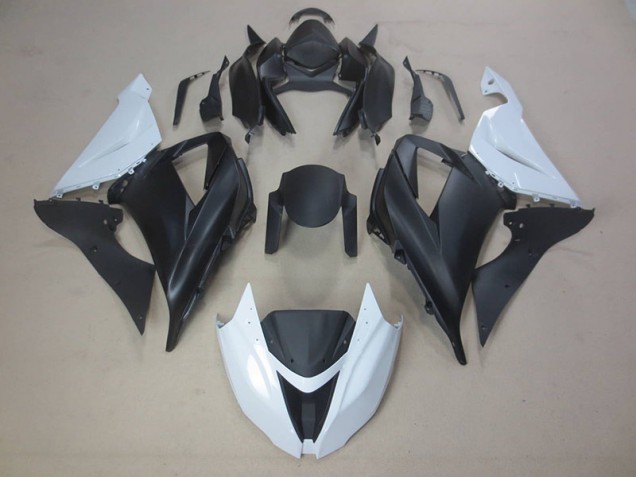 Carénages Moto ZX6R 2013-2018 - Noir Blanc Carénages Moto ZX6R 2013-2018 - Noir Blanc