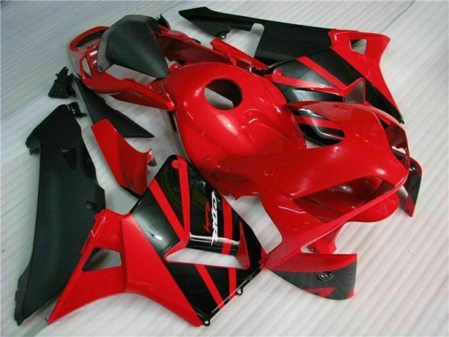 Kit Carénages Motos CBR 600 RR 2003-2004 - Rouge Noir Kit Carénages Motos CBR 600 RR 2003-2004 - Rouge Noir
